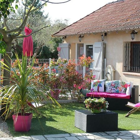 A L'Oree Du Pin Bed & Breakfast Aix-en-Provence Ngoại thất bức ảnh